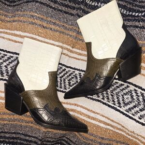 Missouri Leather Western Ankle Boots Pointed Toe Womens 6.5 Western Chic